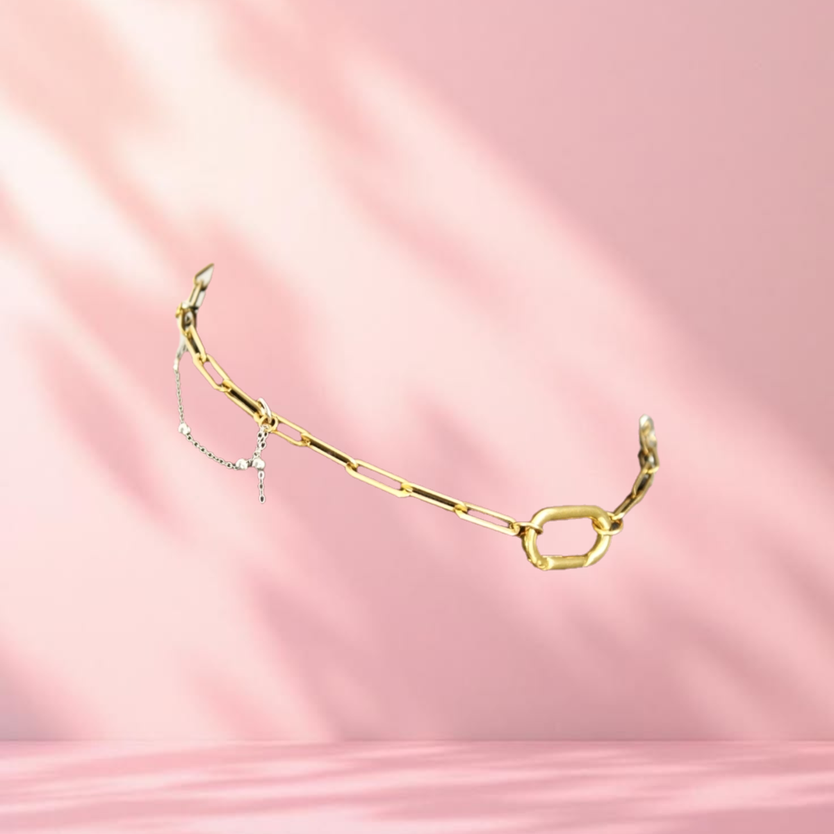 Collier Orlane avec toute les gravure disponibles en boutique